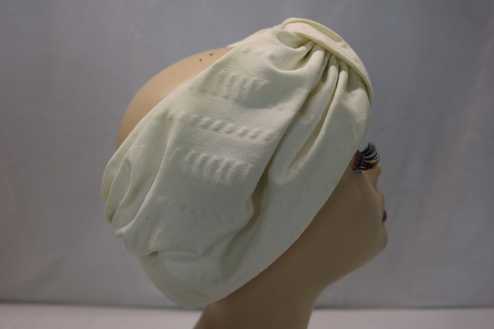 Vintage 1950/60's Betmar Head Band Style Turban Hat: good condition, see photo's