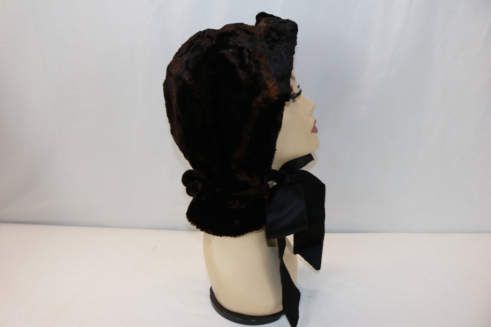 Antique Seal Skin Hat with Black Quilted Silk Lining (1 of 12)
