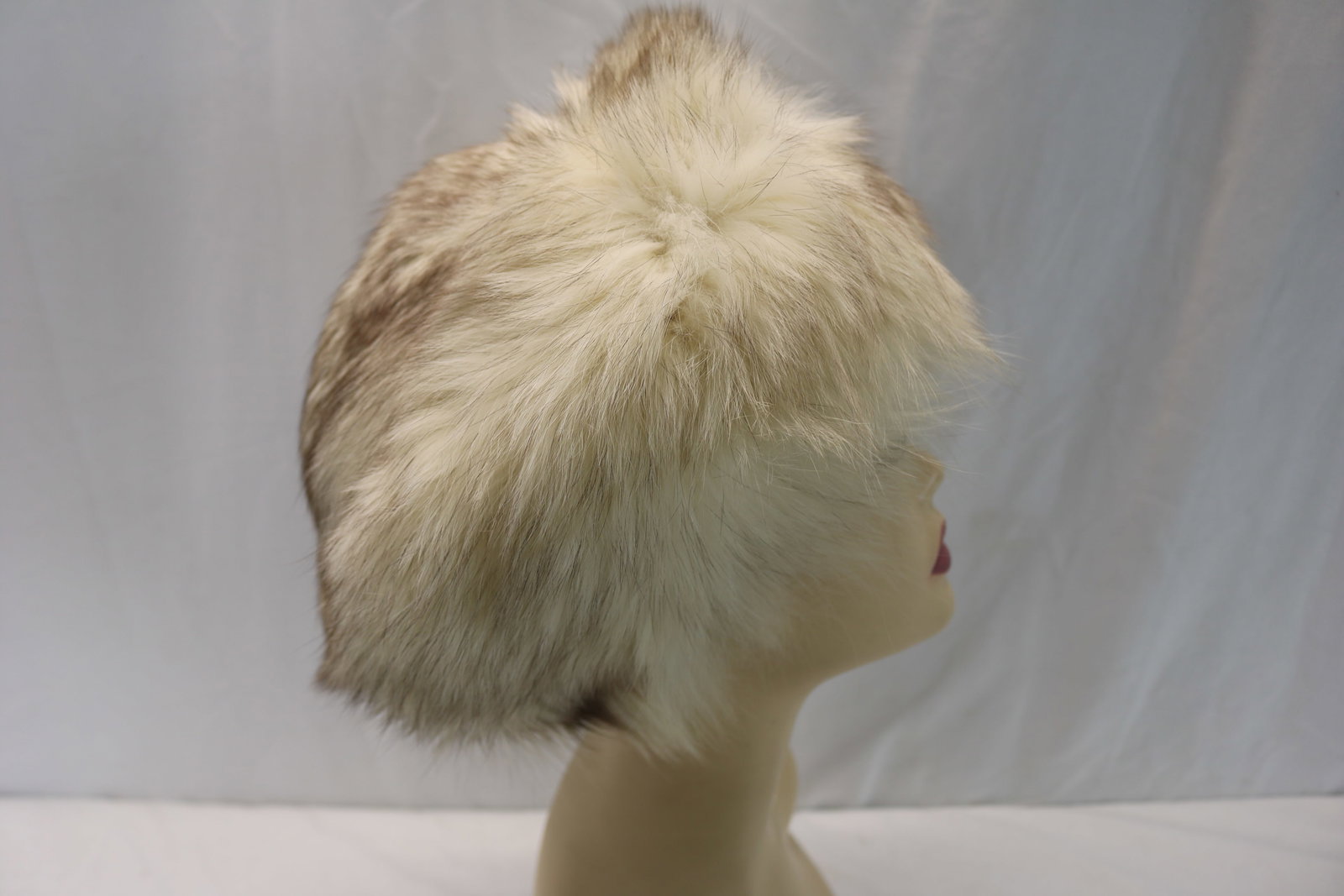 Vintage Christine Original Fox Fur Hat (1 of 8)