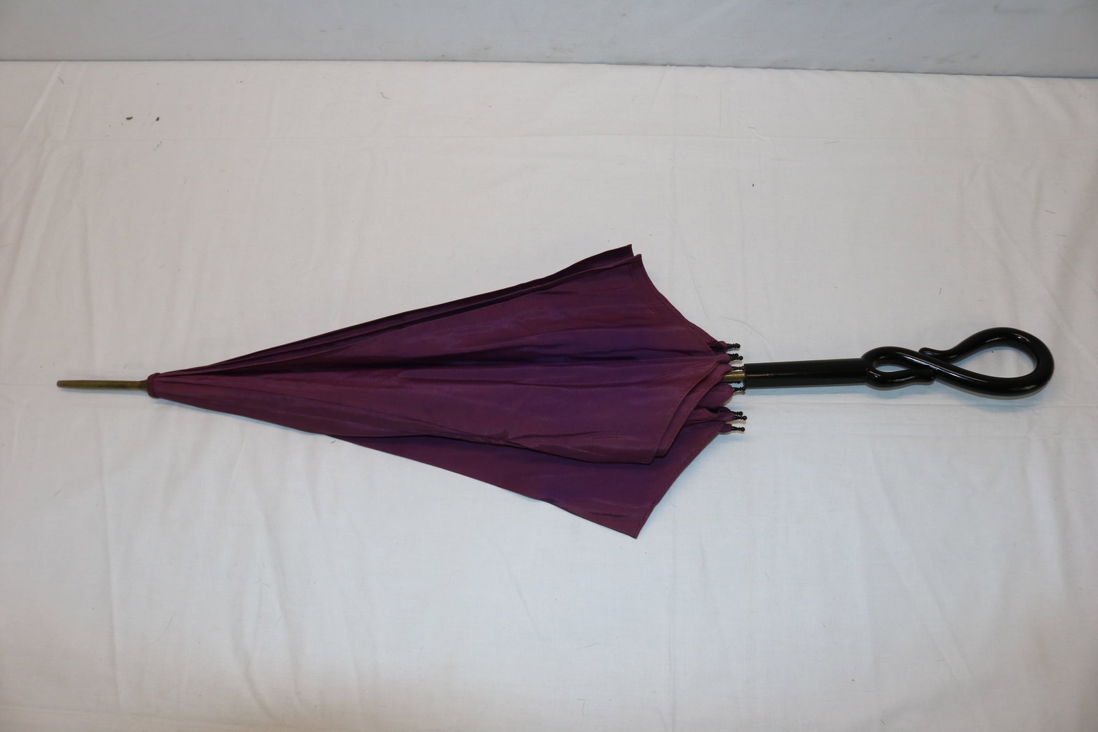 Vintage Schreck Original Purple Umbrella with Twisted Handle: see photo's