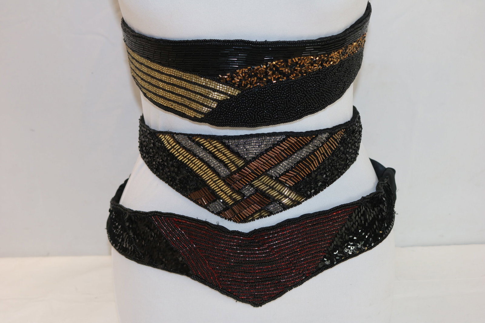Lot of 3 Vintage Beaded Belts: good condition, see photo's