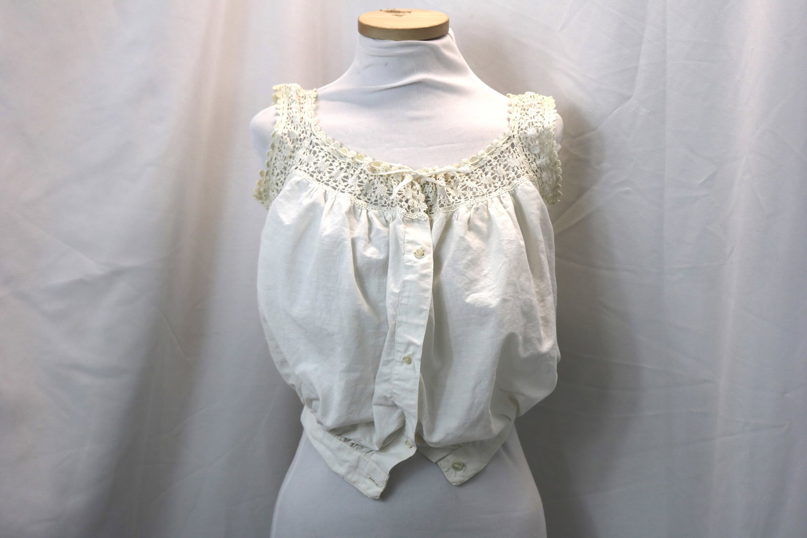 Victorian White Cotton & Lace Corset Cover: approx. 34 bust, a couple small holes, see photo's