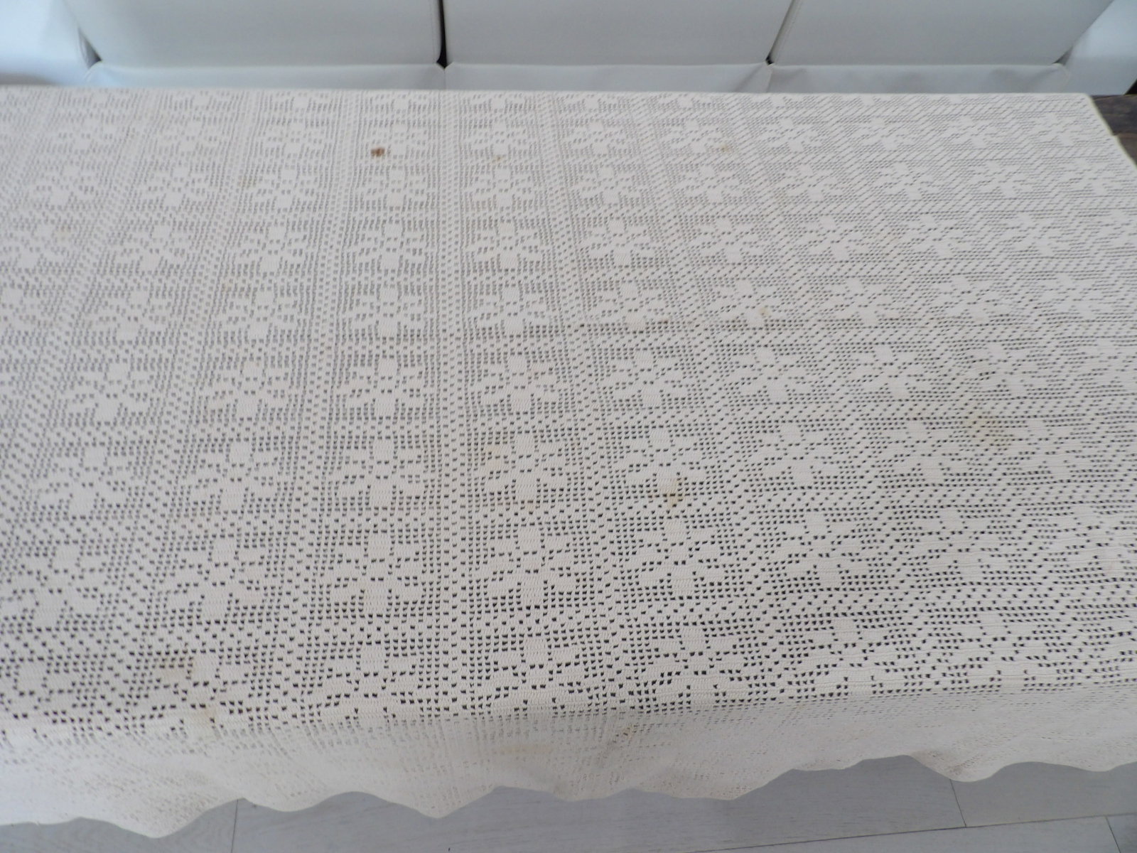 Vintage Hand Crochet Bed Throw Blanket (1 of 8)