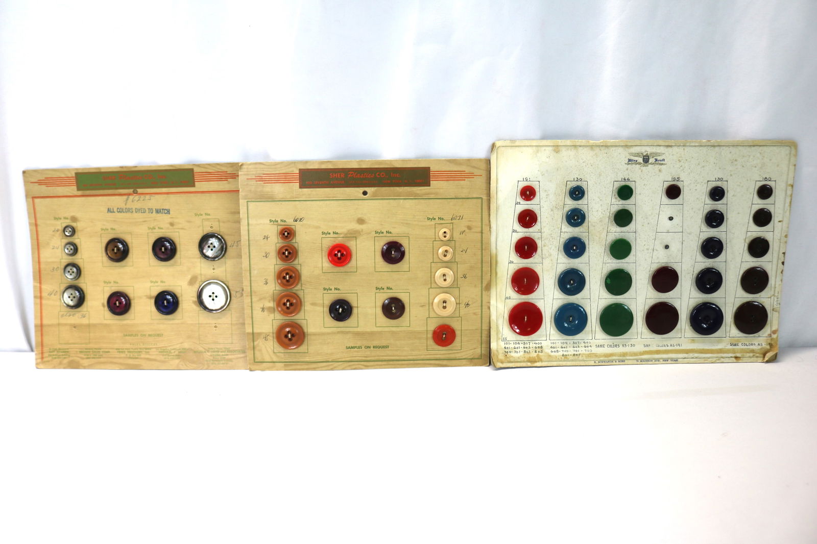 Lot of 3 Cards Store Sample Buttons (1 of 4)