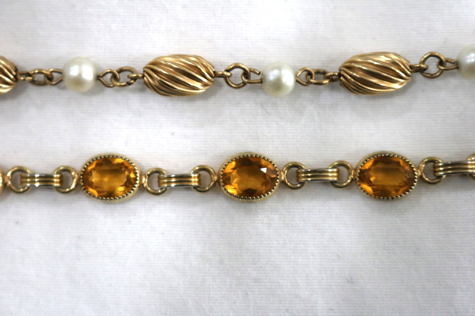 Lot of 2 Vintage Gold Filled & Beaded Linked Bracelets (1 of 4)