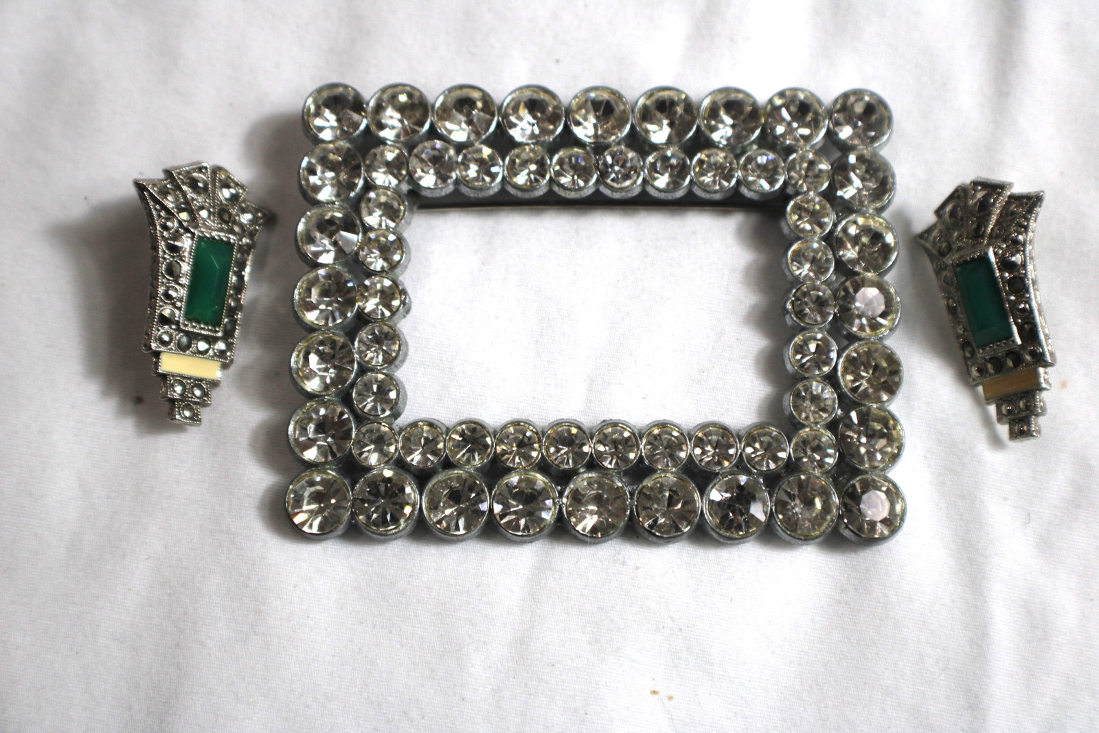 Antique Rhinestone Brooch & Marcasite Earrings with Green Stone: approx. 3 x 2 1/4 Brooch, see photo's
