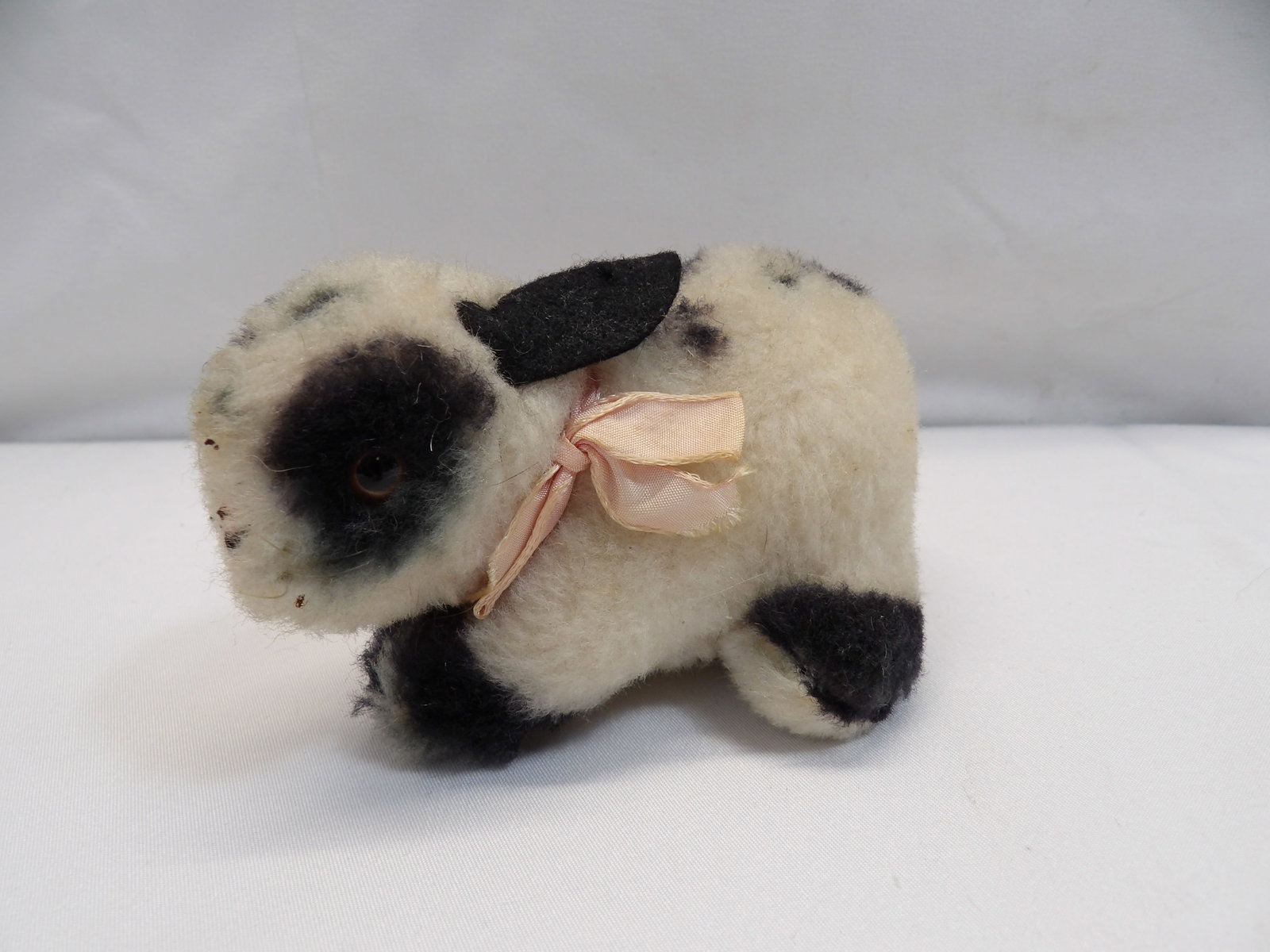 Vintage Steiff Mohair Black & White Bunny: approx. 3 inches tall, 5 long, has hole in ear but missing tag, see photo's