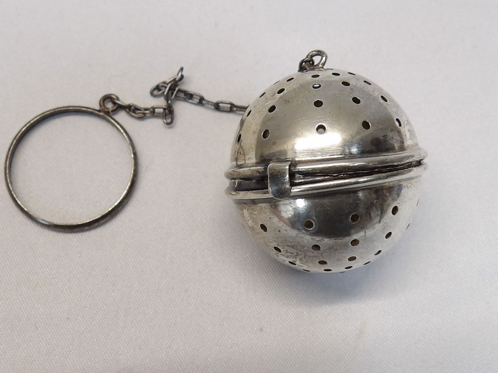 Vintage Sterling Silver Tea Ball (1 of 5)