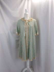 VINTAGE 1950'S ODETTE BARSA BLUE NYLON & LACE ROBE FOR LORD & TAYLOR