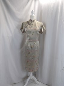 VINTAGE CHEONGSAM TAN RAYON BROCADE