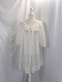 VINTAGE 1950'S VANITY FAIR WHITE NYLON ROBE WITH LACE TRIM