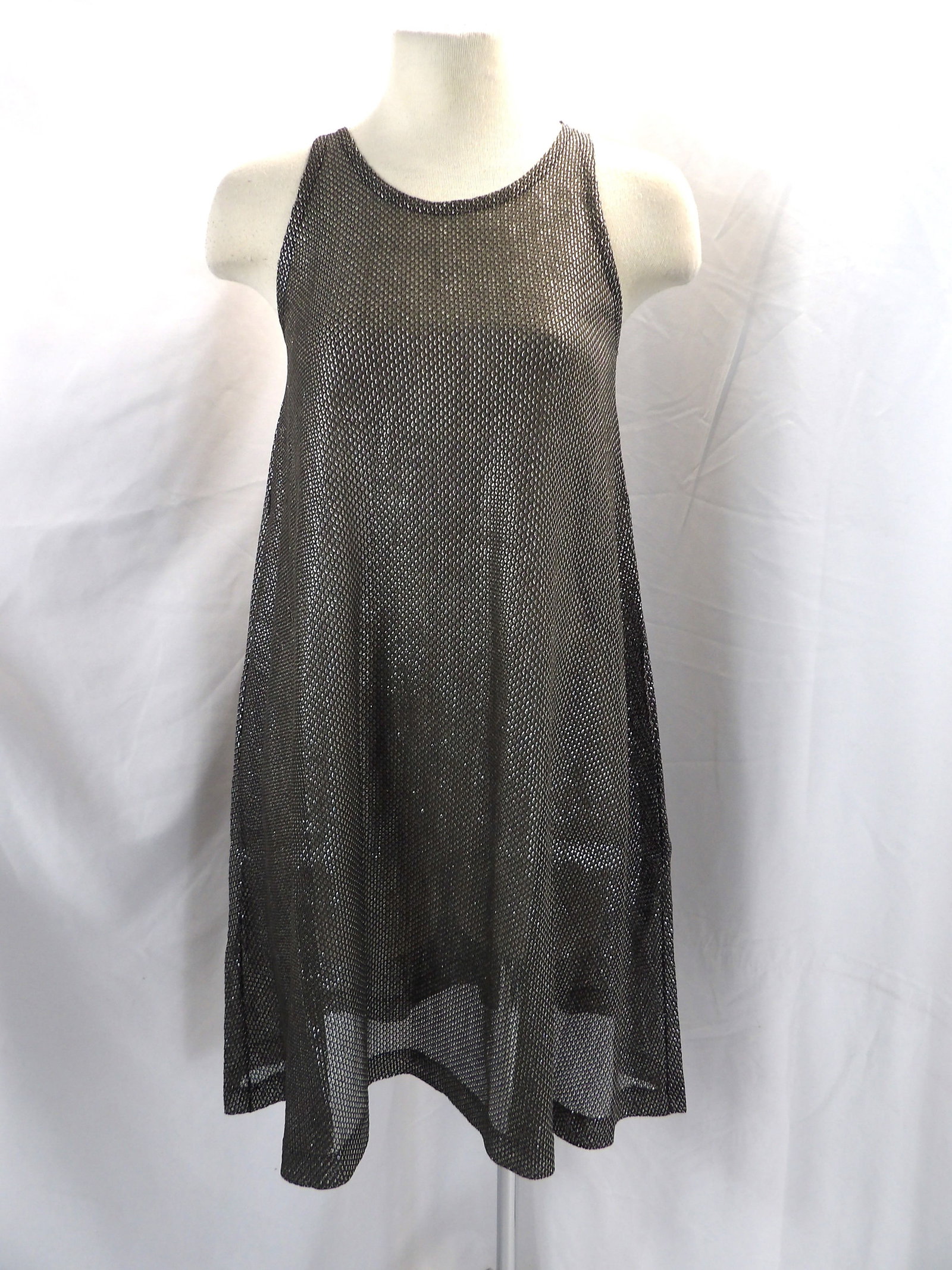VINTAGE 1960'S MM MARS SILVER METALLIC TENT GO GO DRESS: APPROX. 33 BUST, 42 WAIST. IN GOOD CONDITION. SEE PHOTOS.