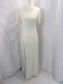 VINTAGE 1990'S LANZ OF SALZBURG PALE GREEN & WHITE LACE GOWN