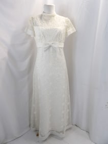 VINTAGE 1960'S WILLIAN CAHILL WHITE NYLON EMBROIDERED EMPIRE WAIST GOWN
