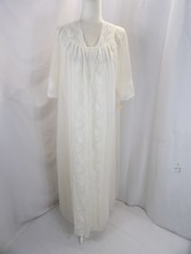 VINTAGE 1950-60'S OLD STORE STOCK MACY'S SHADOWLINE WHITE NYLON & LACE NIGHTGOWN & ROBE