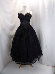 VINTAGE 1980'S GUNNESAX BLACK SATIN & LACE SWEETHEART BODICE PARTY DRESS