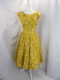 VINTAGE 1940'S BONWIT TELLER GOLD SILK & WHITE DOT FIT & FLARE PARTY DRESS