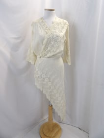 VINTAGE 1900'S WHITE EYELET HI-LOW DRESS TOPPER