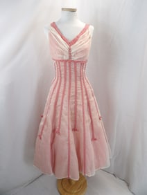 VINTAGE 1950'S FIT & FLARE RED & WHITE CHECKERED PARTY DRESS WITH BOWS