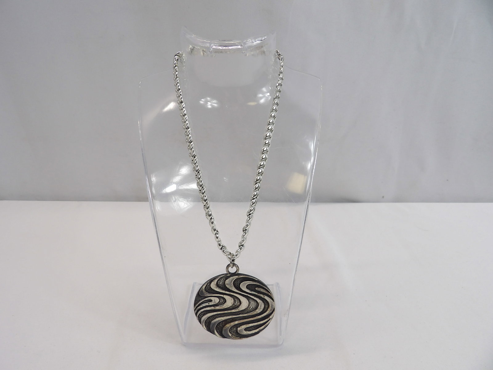 Vintage Signed Coro Pendant & Signed Coro Chain: approx. 2 inch pendant, 14 inch chain