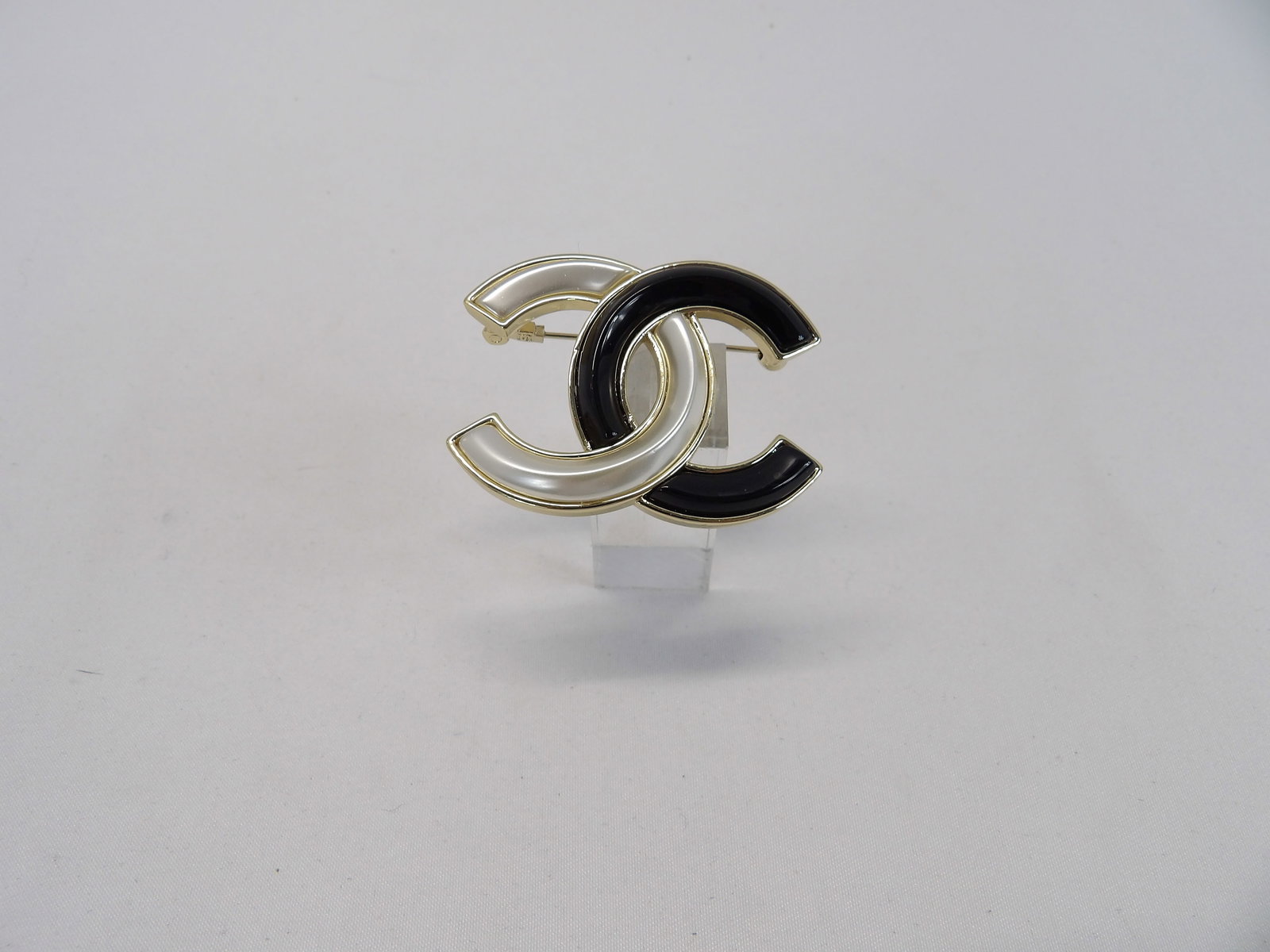 Vintage Chanel Signed Black & White Signature Brooch (1 of 8)
