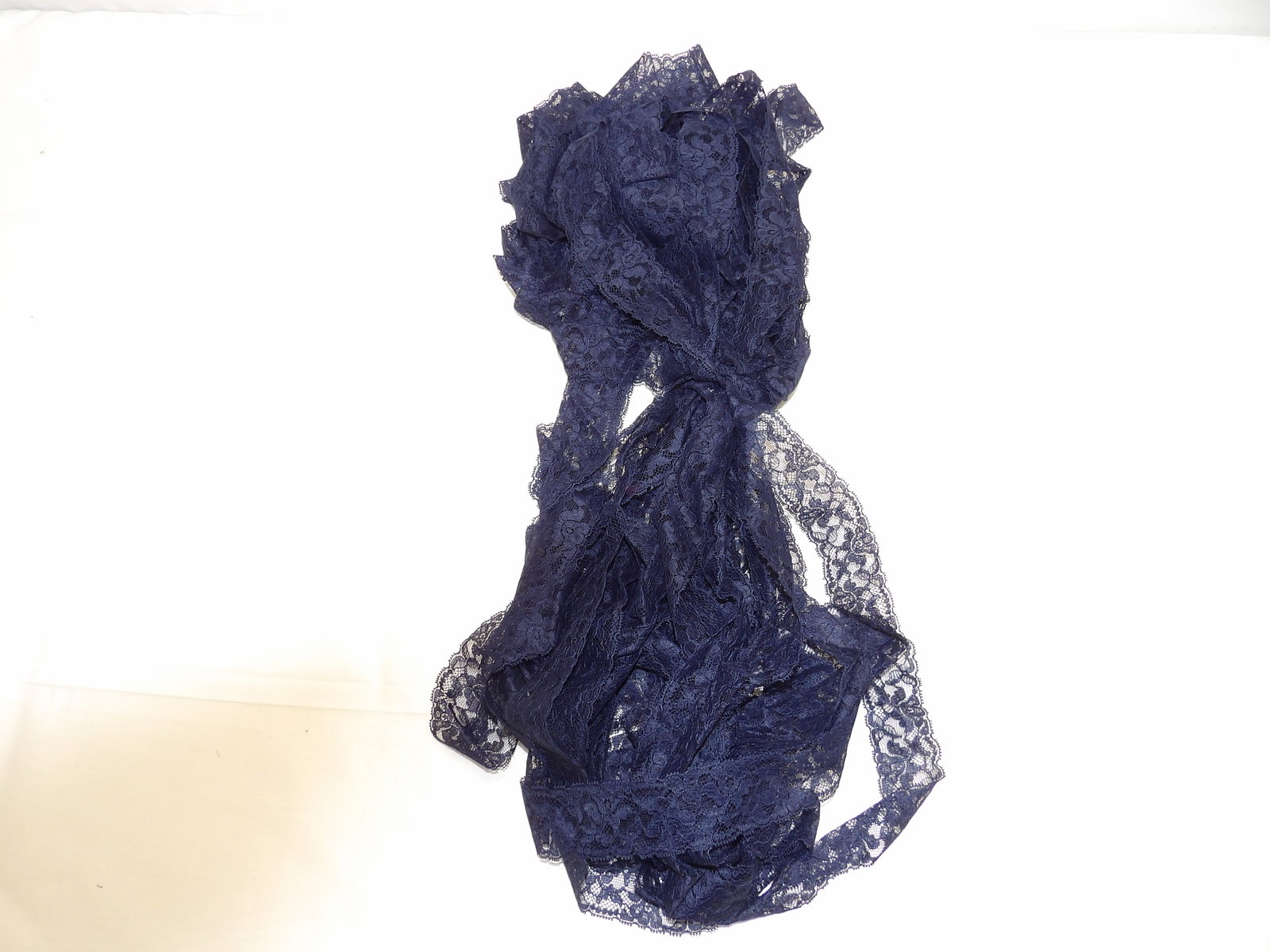 Vintage Lot of Many Yards Black Lace Trim: see photo's
