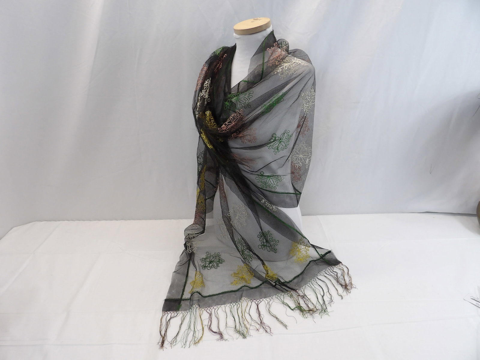 Edwardian Tambour Shawl with Embroidery & Fringe: approx. 94 1/2 x 24 1/2, good condition, see photo's