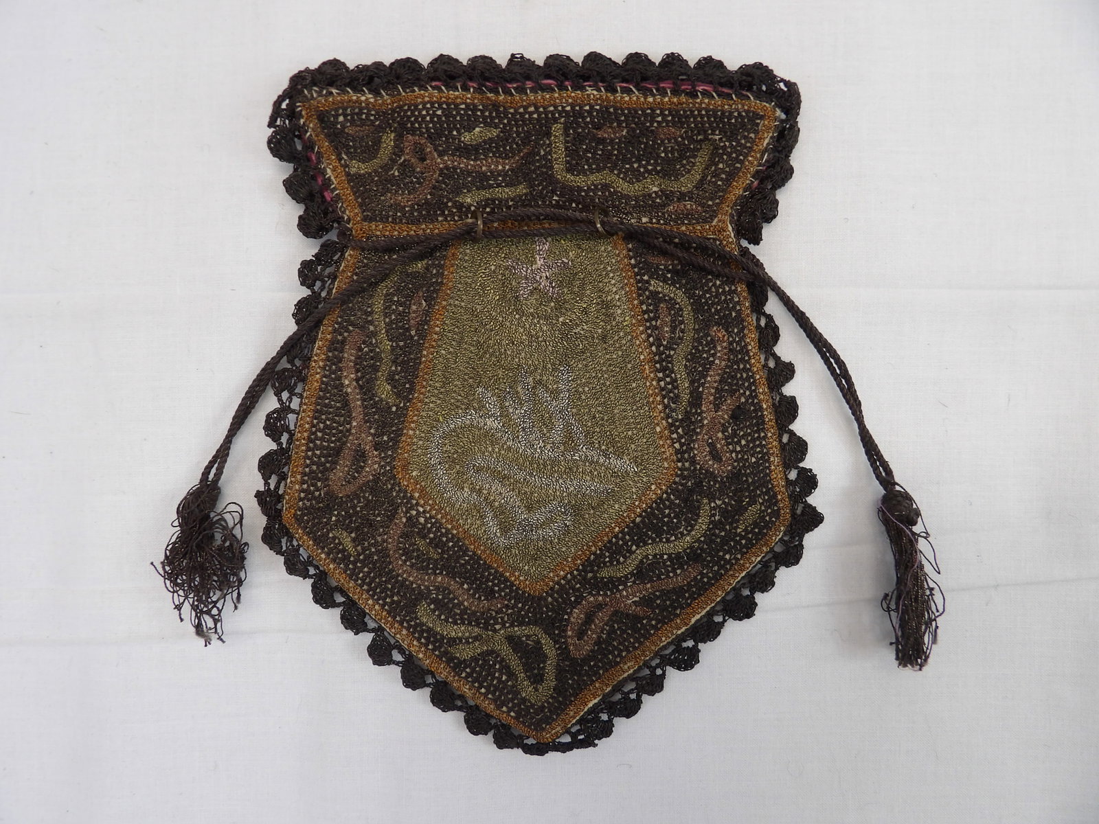 Early Antique Reticule Purse with Metallic Embroidery: approx. 7 1/2 x 6 inches, good condition, see photo's