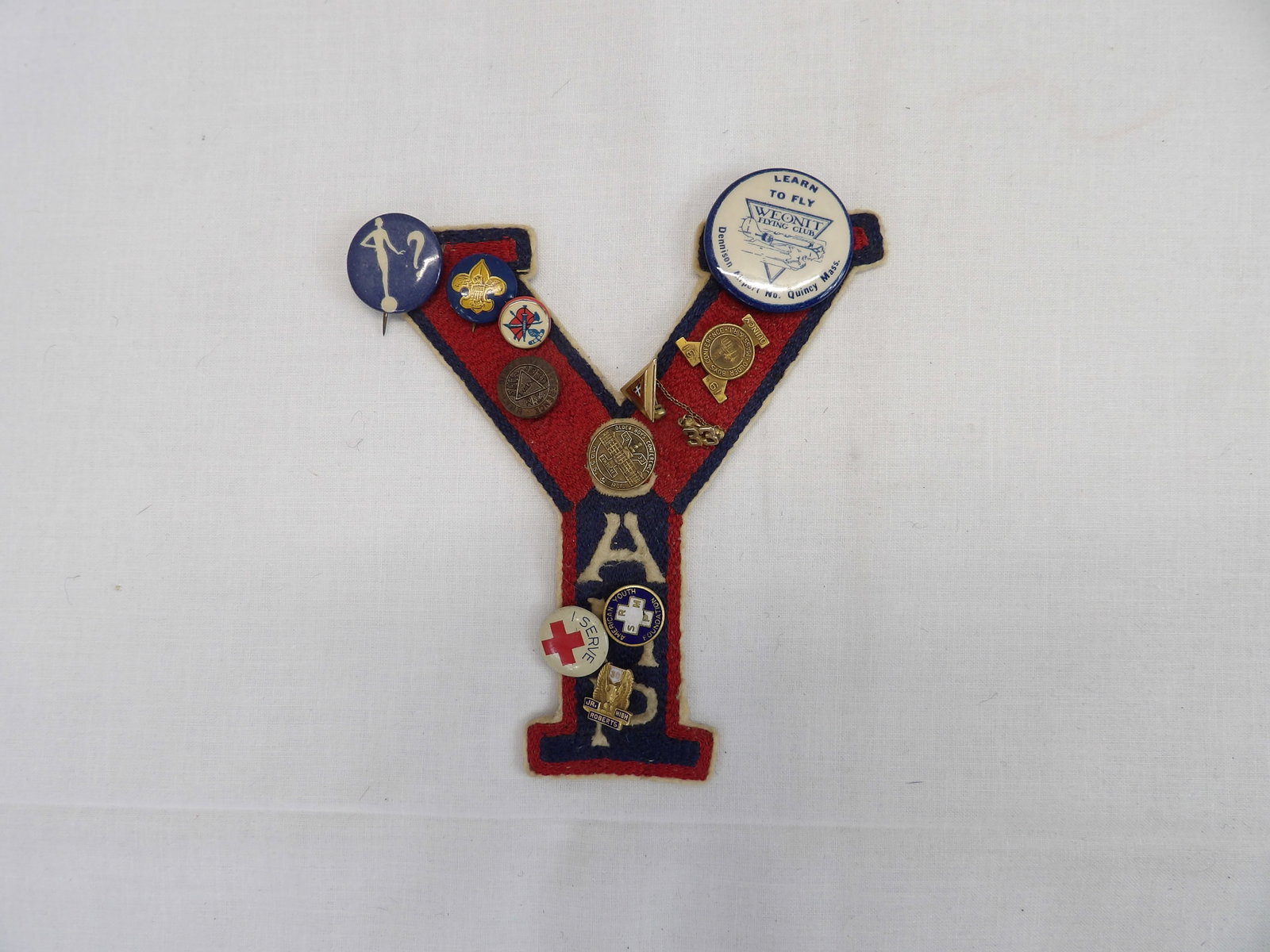 Vintage Yale University "Y" Patch & Pins: see photo's