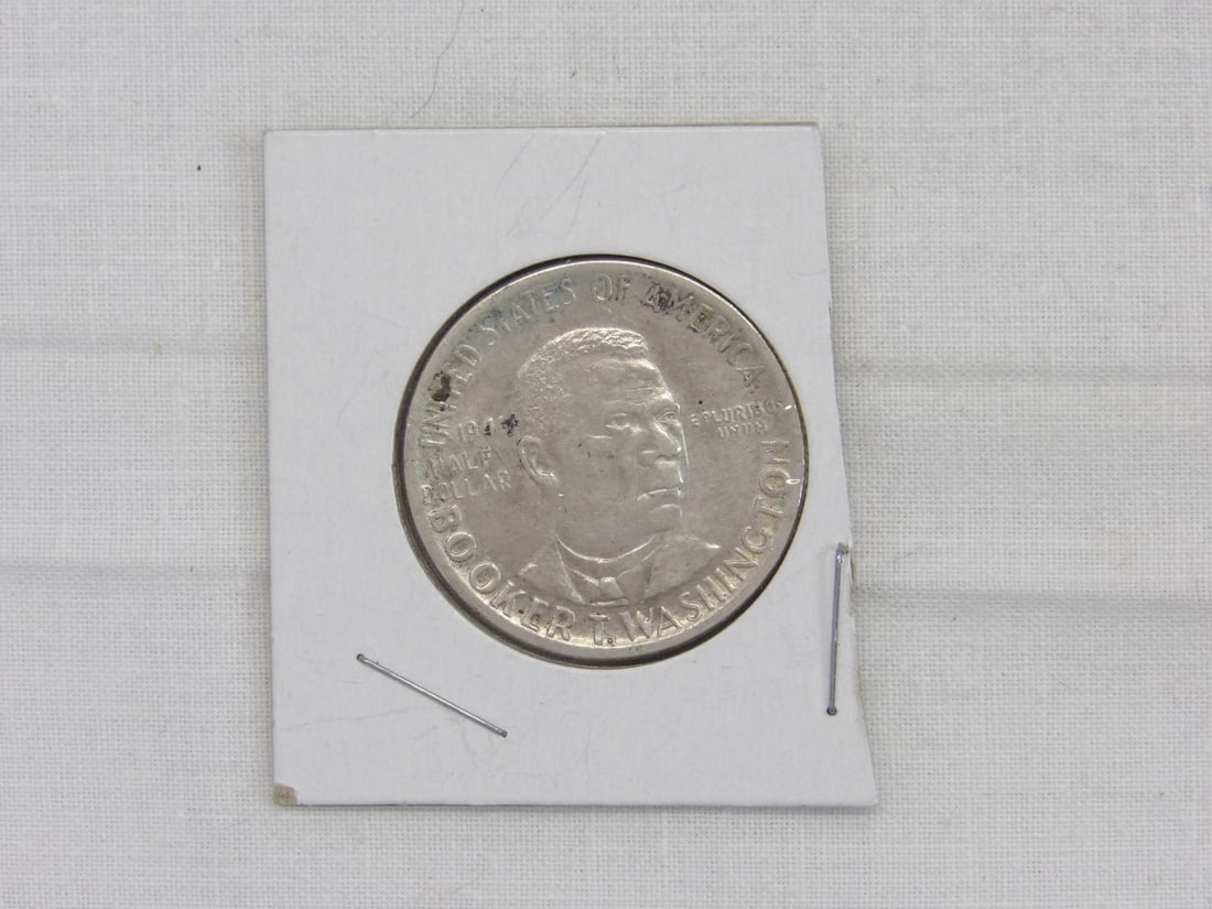 1946 Half Dollar Booker T Washington  From Slave Cabin to Hall of Fame Coin (1 of 2)