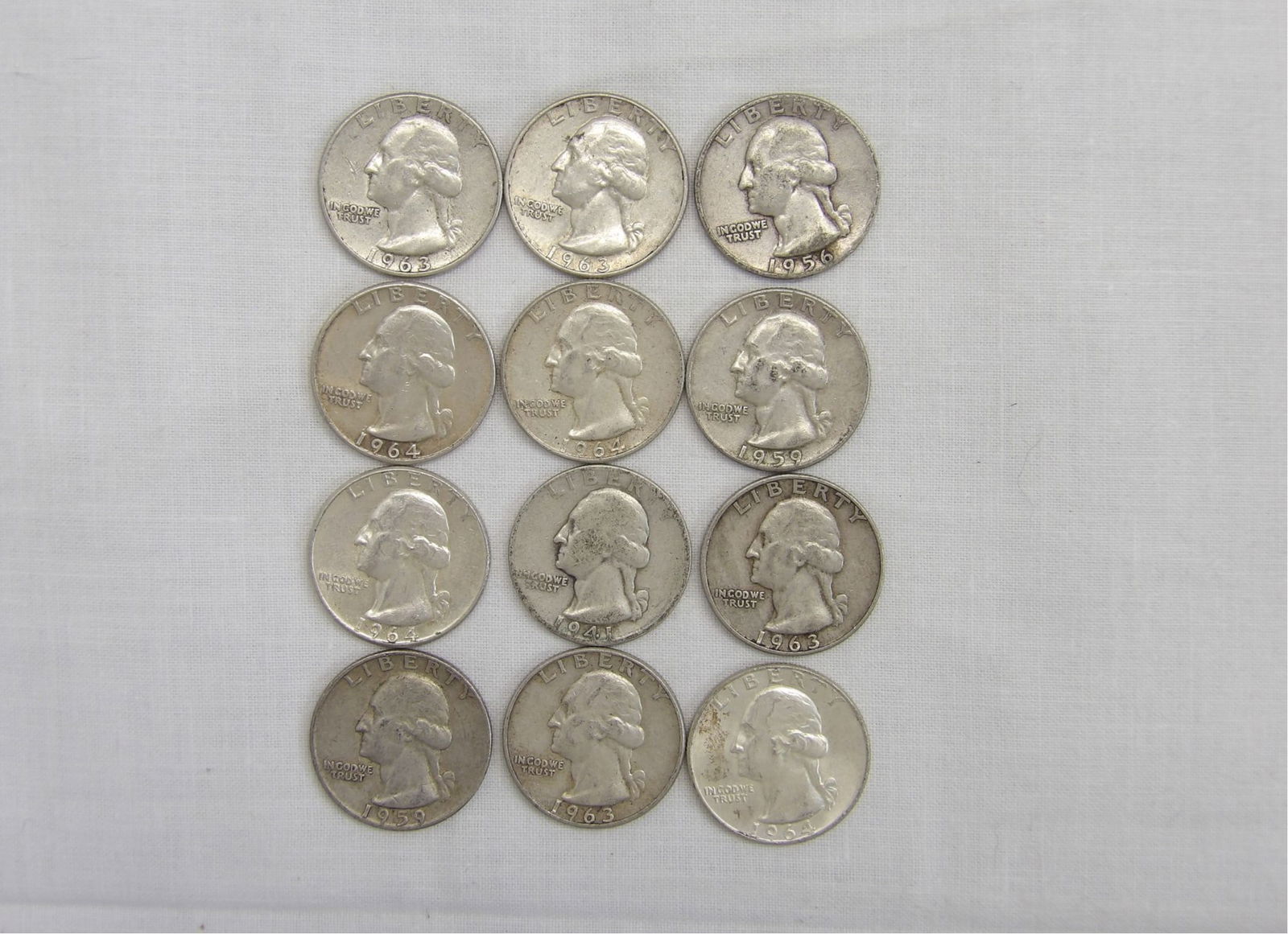 Lot of 12 Silver Washington Quarters 1941-1964 (1 of 6)