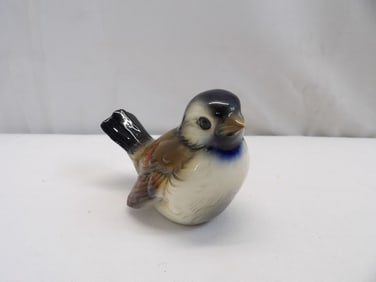 Vintage Goebel CV-73 Bird Figurine