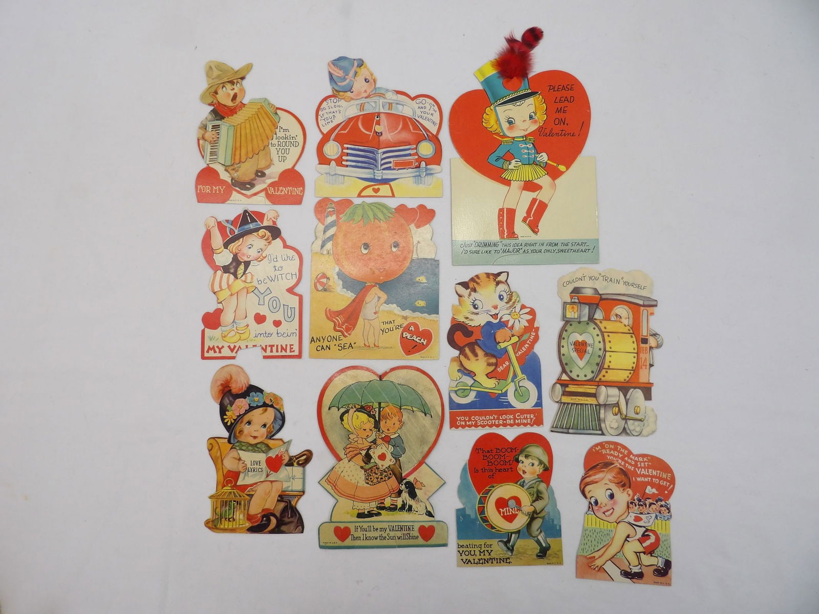 Lot of 11 Vintage Valentine Cards, Stand Up Easel Type (1 of 6)
