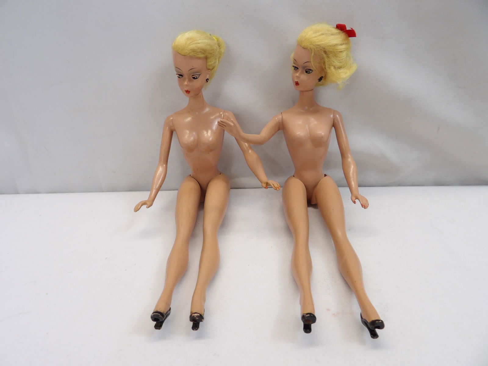 Lot of 2 Original Vintage Pony Tail Bild Lilli Dolls (1 of 4)