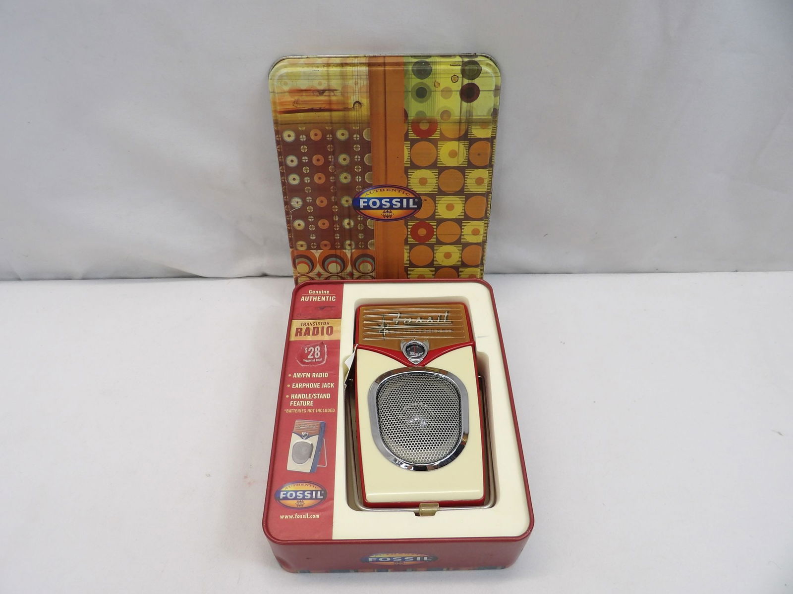 Authentic Transistor Radio by Fossil, Battery Operated, Earphone Jack, in Original Box: see photo's