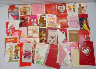 Large Lot of Vintage Valentine Cards