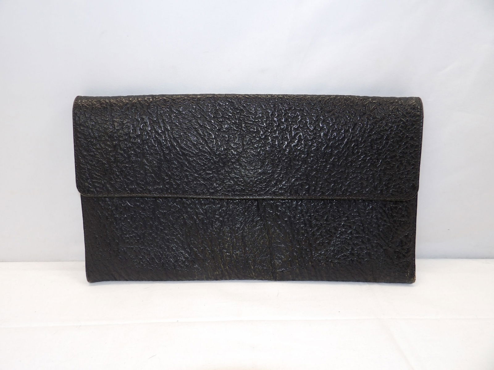 Vintage 1940's Black Buffalo Skin Envelope Style Clutch Bag (1 of 9)