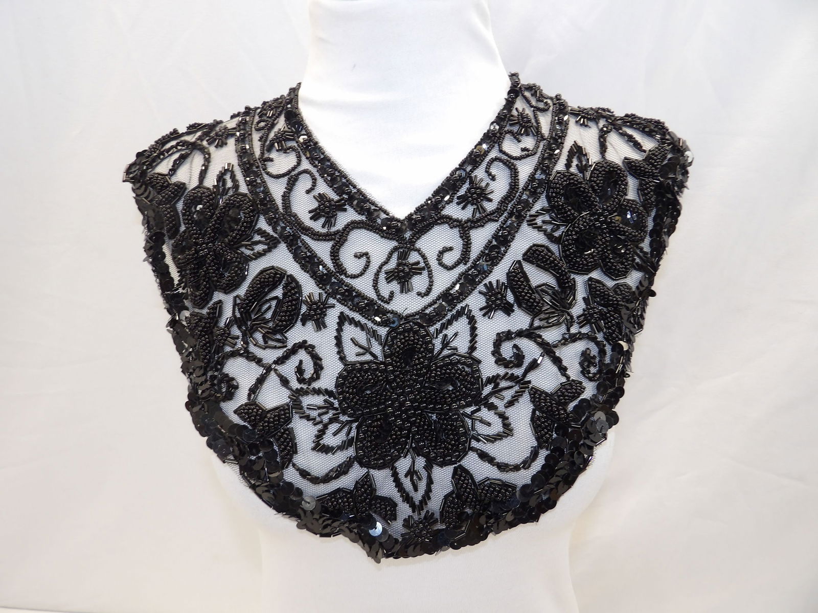 Vintage Black Beaded & Sequined Mesh Collar (1 of 6)