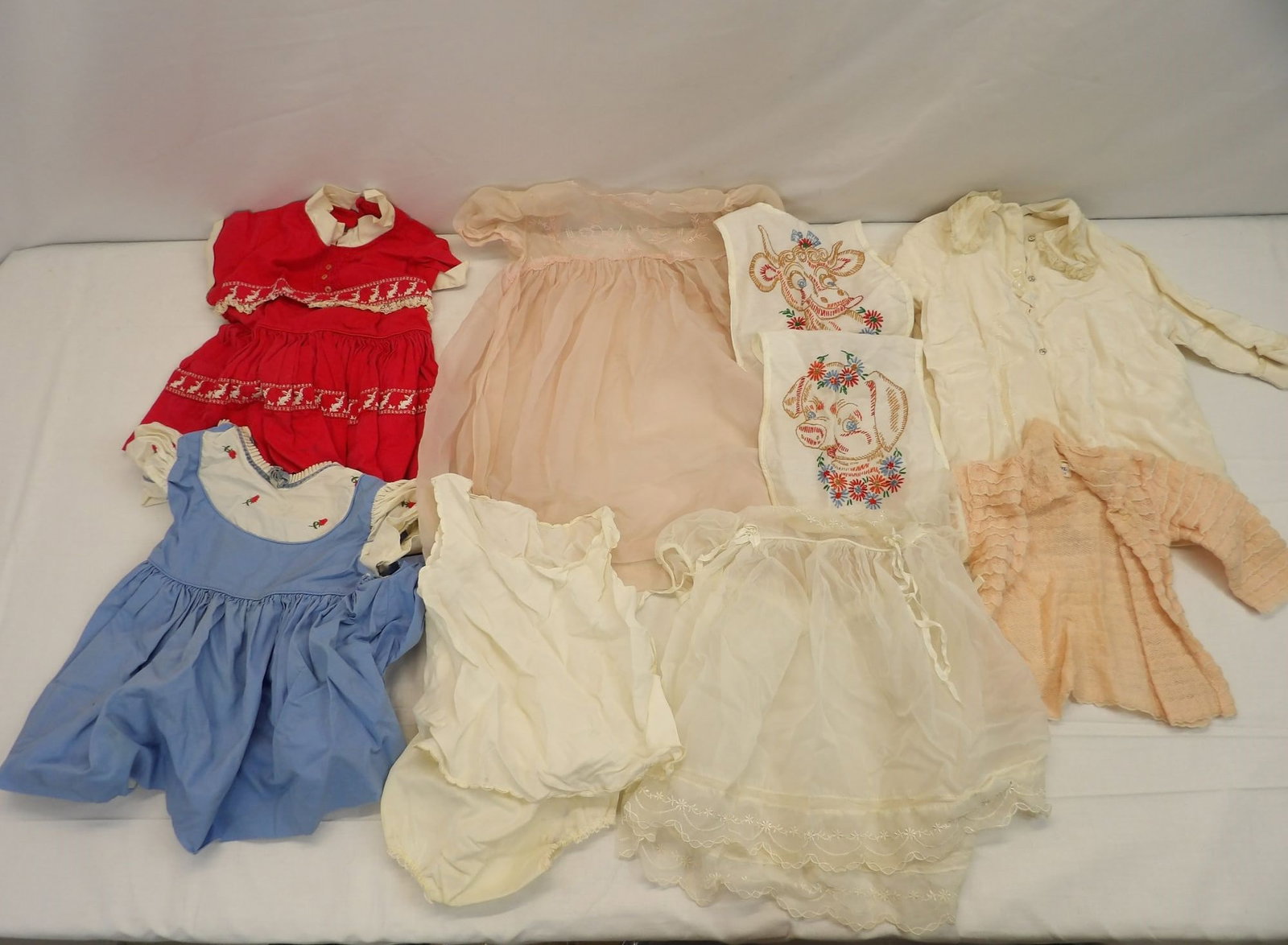 Lot of 8 Vintage 1950/60's Little Girls Clothing with 2 Embroidered Bibs: see photo's
