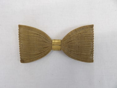 Vintage Gold Tone Metal Chain Link Bow