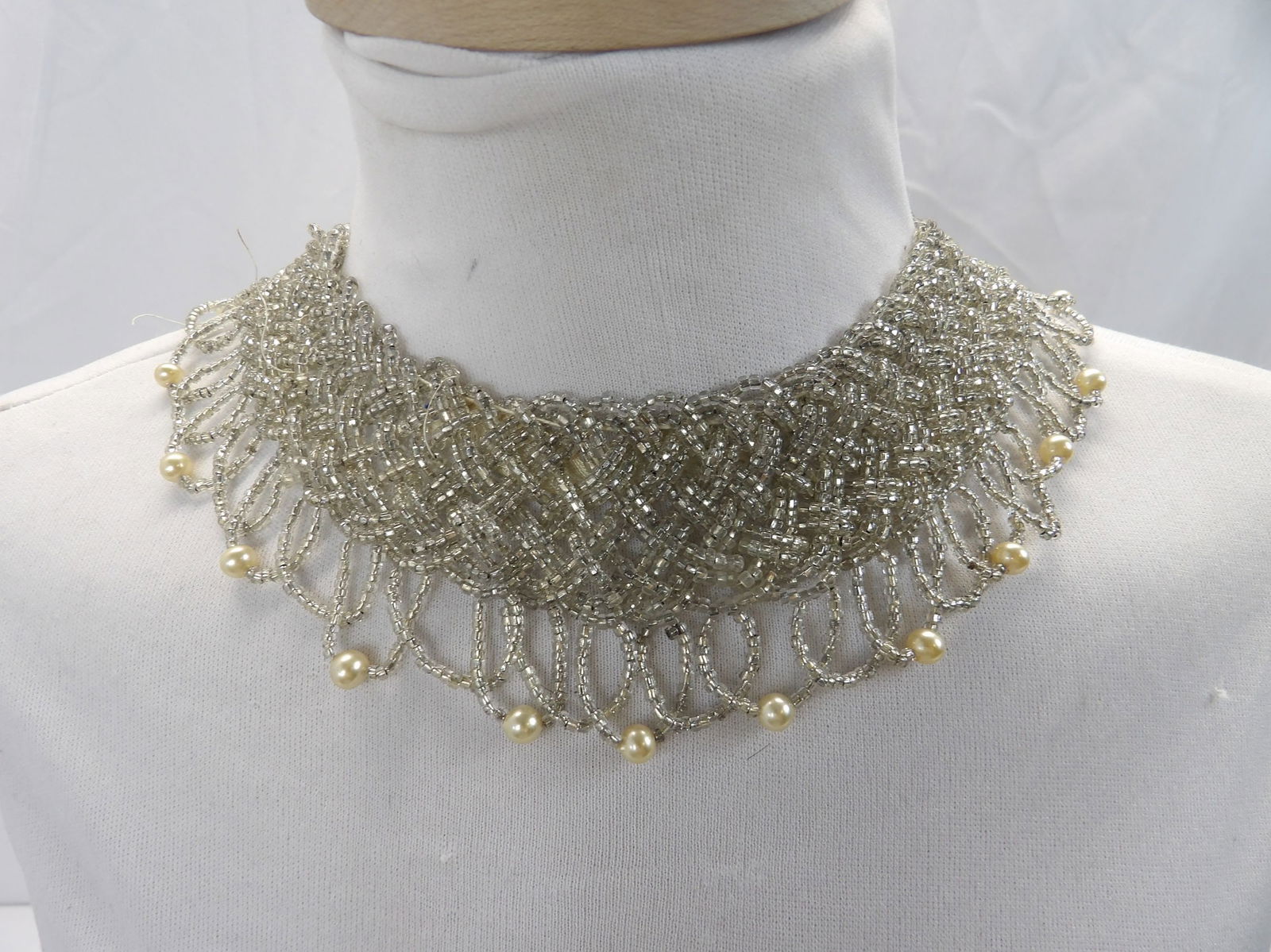 Vintage Baar & Beards Inc Hand Made Beaded Collar Made in Italy (1 of 6)