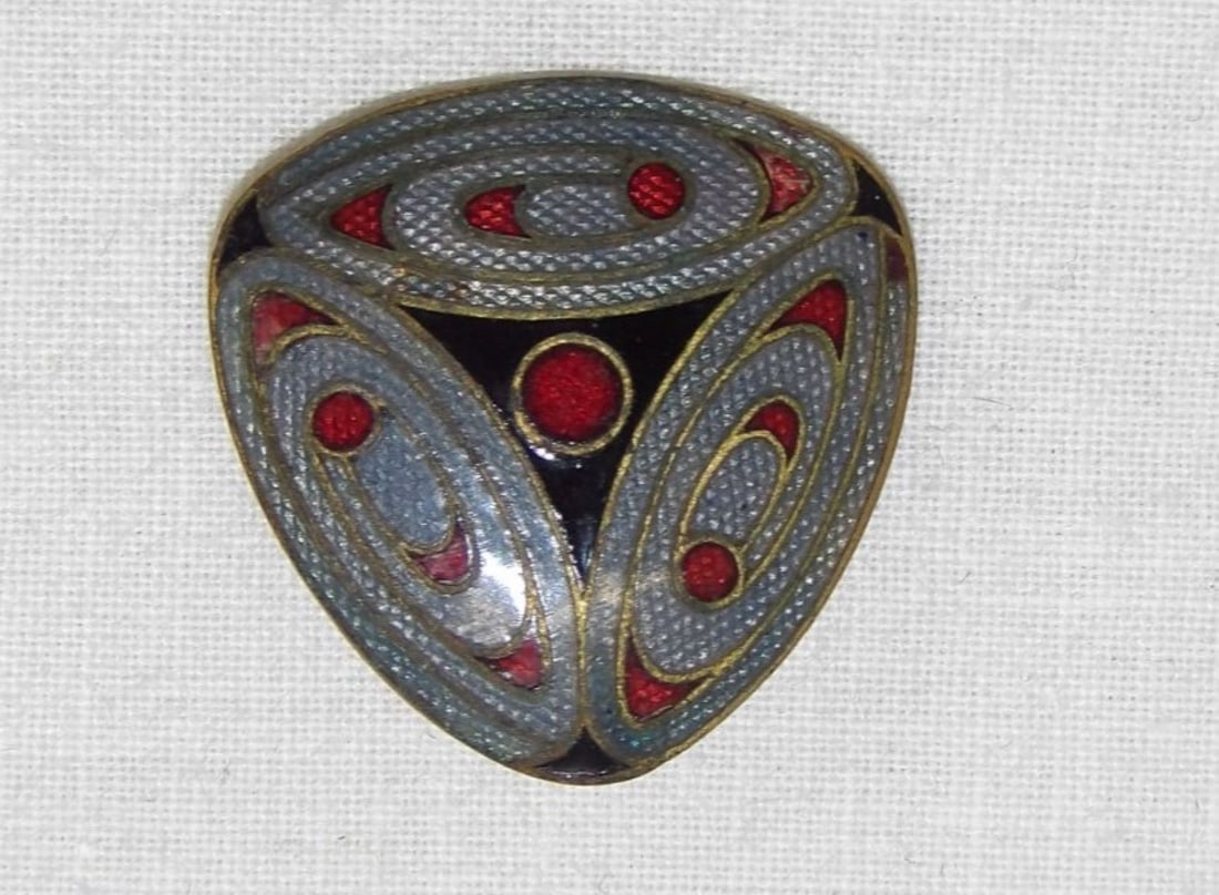 Vintage Enamel Arts & Crafts Era: approx. 1 inch