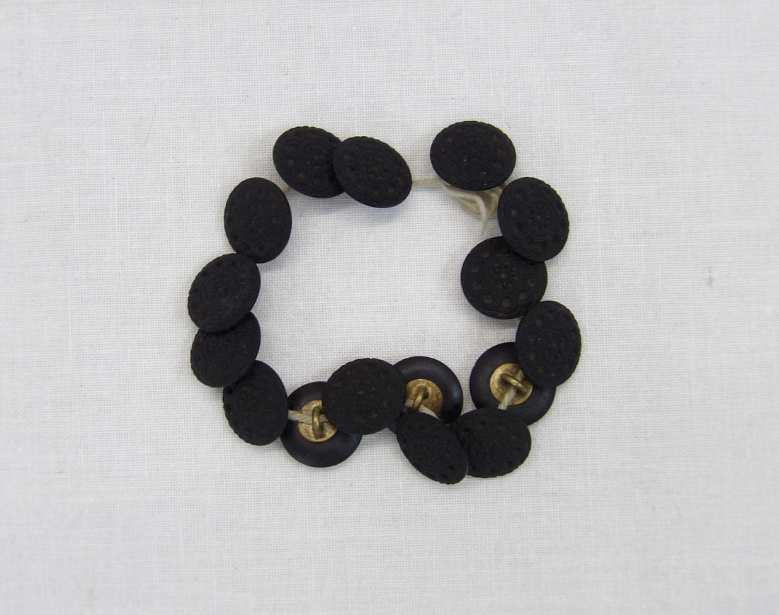 Lot of 21 Victorian Black Jet Etched Glass Buttons (1 of 2)