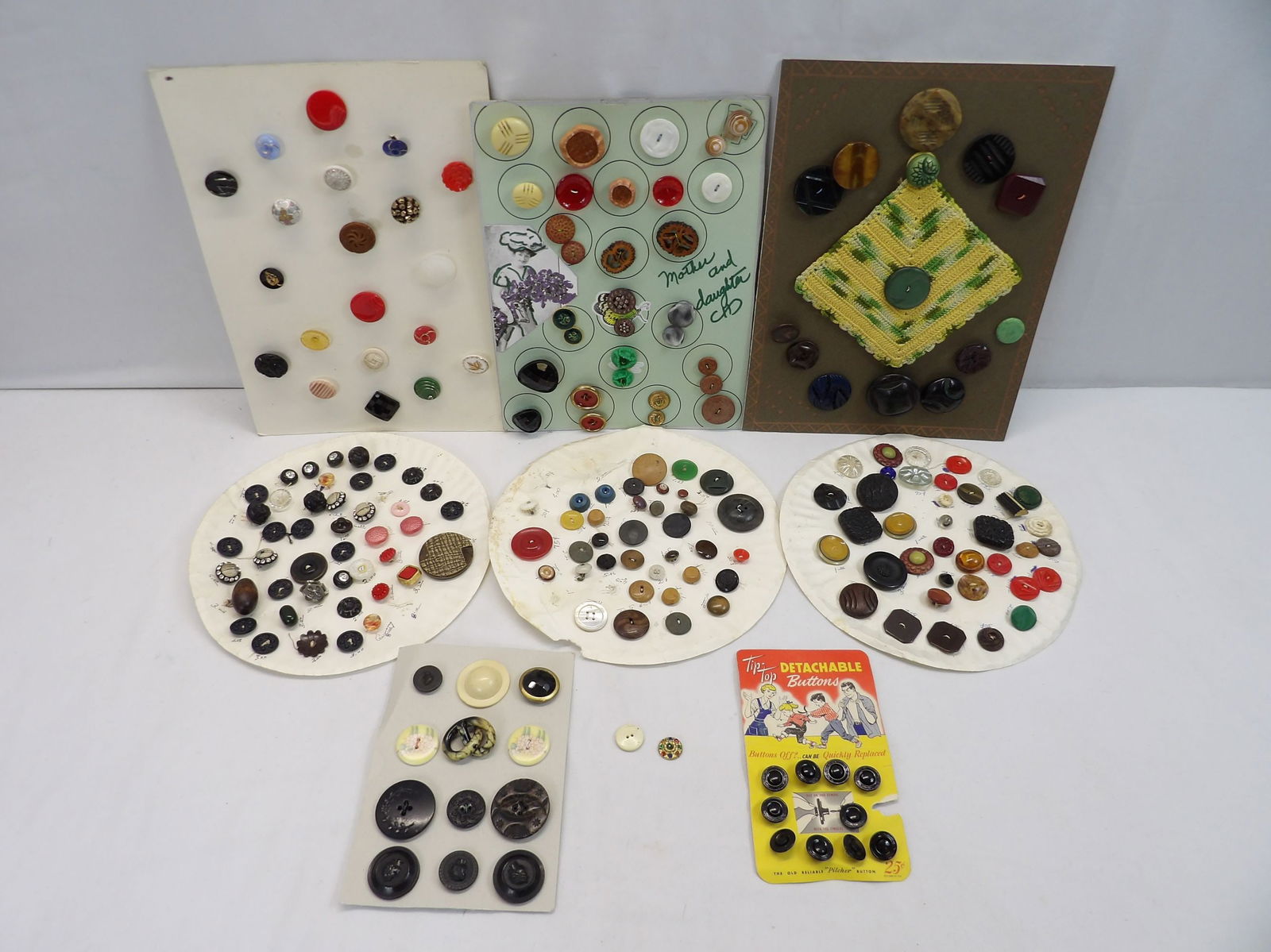 Large Lot of Vintage & Antique Buttons, with Advertising Set: see photo's