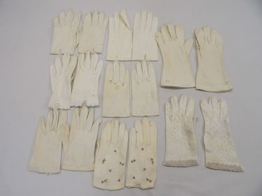 Lot of 8 Pair Vintage White Cloth Gloves