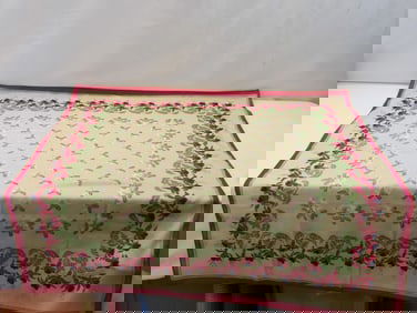 Vintage Floral Fuchsais Shawl