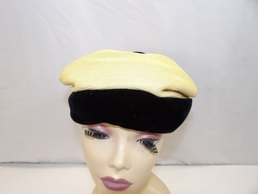 Vintage 1940/50's Yellow Woven Hat with Black Velvet Rim & Button