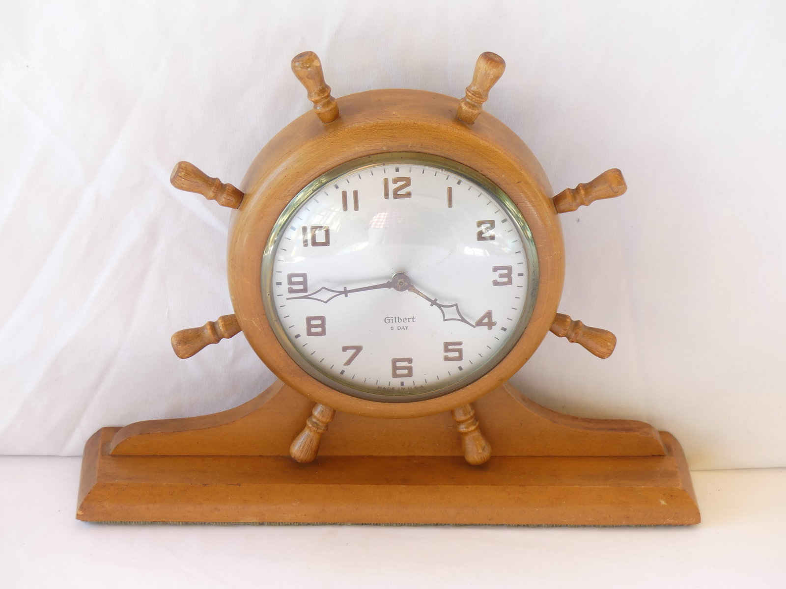 Vintage Gilbert 8 Day Ships Wheel Mantel Clock (1 of 7)