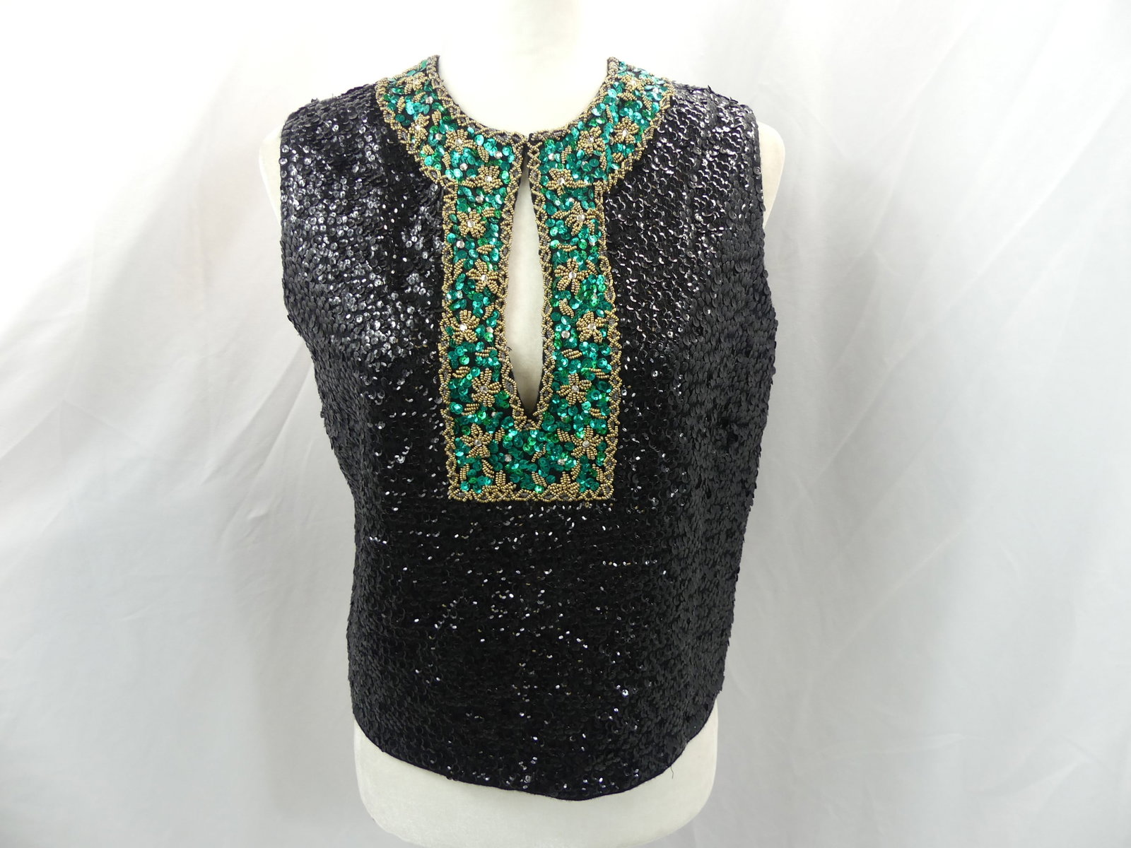 Vintage 1960's Jordan Marsh Boston Wool Black Sequin Sleeveless Top with Green Sequin & Beads (1 of 6)