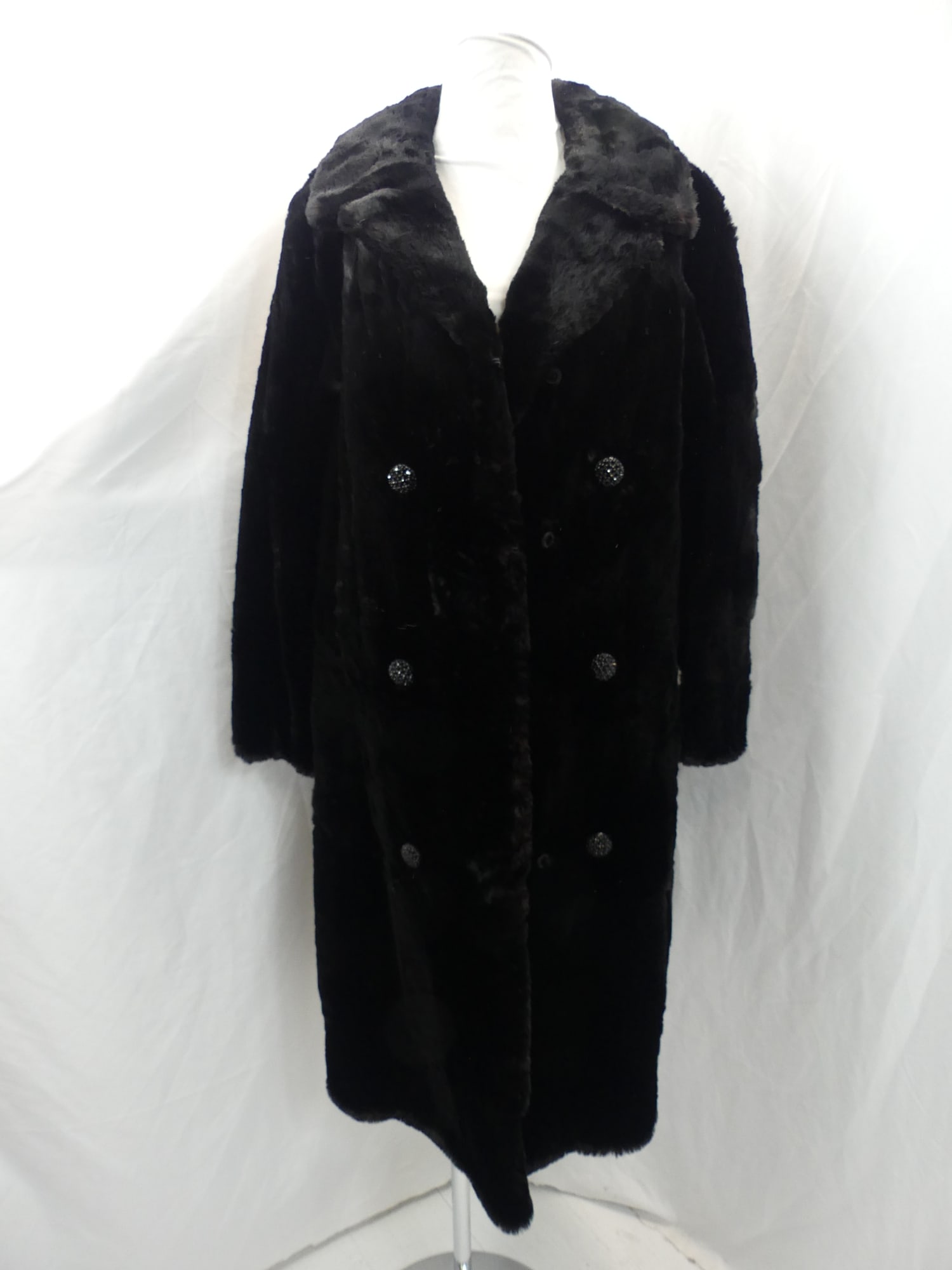 Vintage 1950/60's W.M. Buianoff Black Fur Coat, Mink?: approx. 40 bust & waist, good condition, see photo's